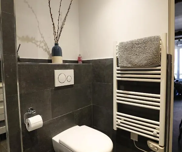 2 Pieces Moderne Au Coeur Du Suquet - 3 Min Palais Des Festivals * קאן