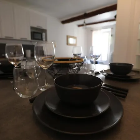 2 Pièces Moderne Au Coeur Du Suquet - 3 Min Palais Des Festivals Appartement Cannes
